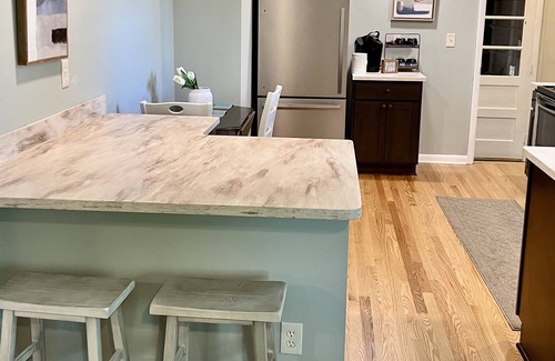 Baldwinsville House | Charming Village Ranch