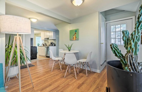 Warwick House | Charming Warwick Vacation Rental: Walk to Bay