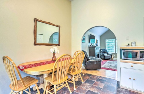 Meadow Lakes House | Charming Wasilla Retreat: Walk to Lake Lalen!