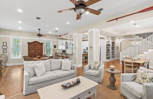 Watercolor House | Charming WaterColor Retreat | Bike or Walk to Beach Club + Seaside