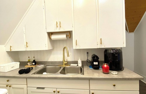 Quinte West Apartment | Charming Waterfront Loft + NearShops+Scenic