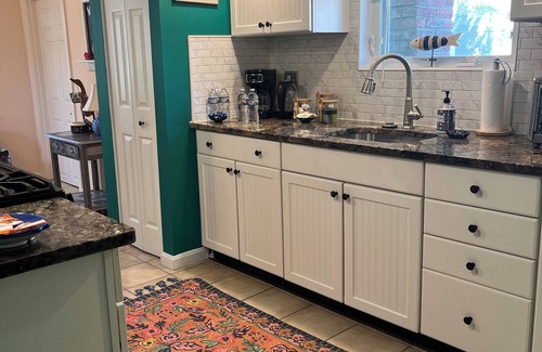 North East Cottage | Charming Waterfront Cottage with Private Boat Dock