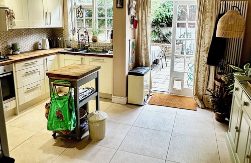West Kensington House | Charming West London Mews House