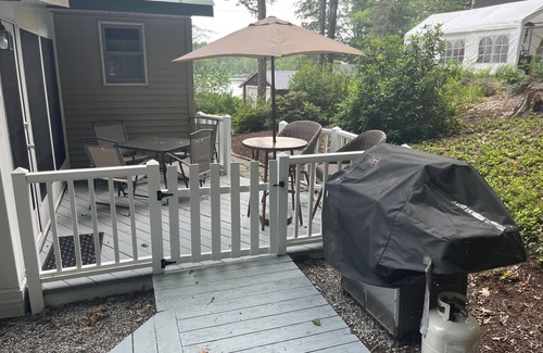 Sutton House | Charming year round 2 bedroom 2 bath house.