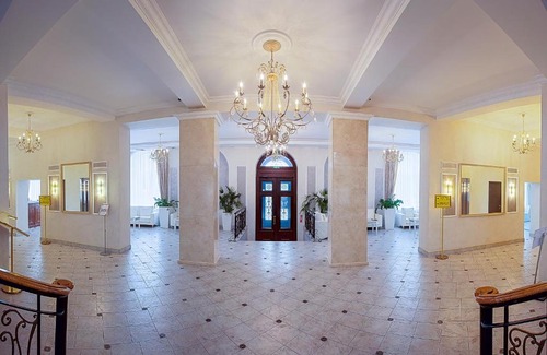 Kirov Hotel | Charushin Hotel ex Гостиница Центральная