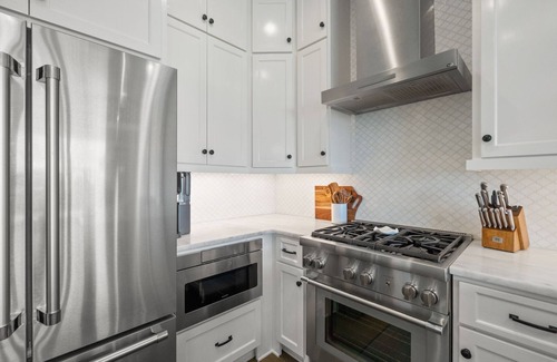 Holiday Isle House | 🌅 Chasing Sunsets | Harbor & Gulf Views | Free Parasailing