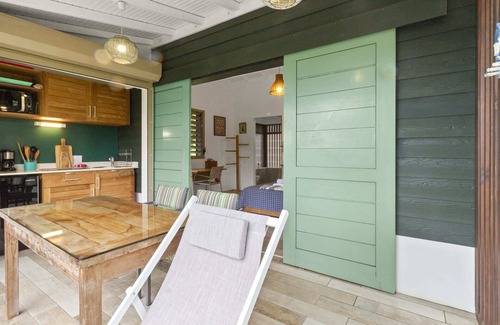 Bouillante Cottage | Chat Bleu - One Bedroom Cottage, Sleeps 2