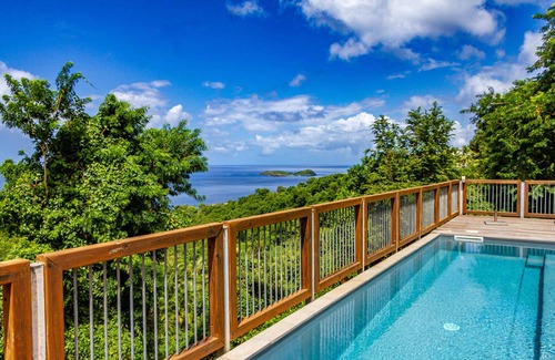 Bouillante Cottage | Chat Bleu - One Bedroom Cottage, Sleeps 2
