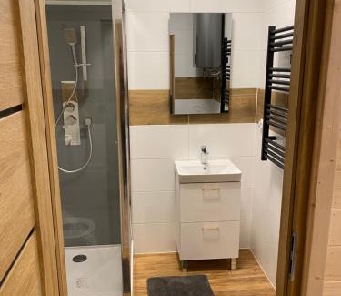 Mszana Dolna Ski Chalet | CHATA KAMRATa