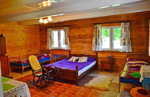 Bialowieza House | Chata u Borysa