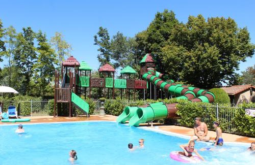 Les Pradeaux Other | Chateau-camping la Grange Fort, 63500 Les Pradeaux