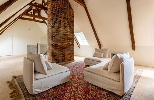 Livry Other | Chateau De La Serenite