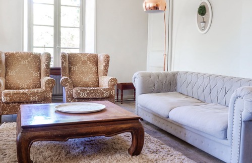 Cavagnac House | Chateau de Sarrazac, beautiful castle in the Dordogne