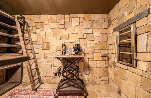 Fortine House | Chateau Fortine – Private Retreat for 6 w/Spa, Wine Tasting Room, & Epic Views