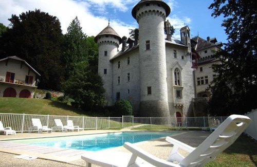 Serrieres-en-Chautagne House | Chateau in France with Grand Colombier View