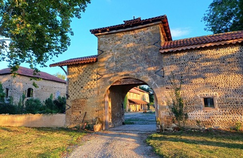 Sariac-Magnoac House | Chateau in sw France - Comfortable 6 Bedroom House
