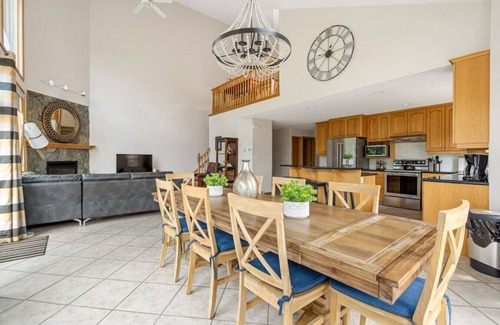 East Kootenay Apartment | Chateau Lawrence | Pool Table | Kids` Gaming Room