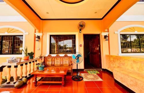 San Pedro Villa | Chateau La Princesa rooms with garden, Bar & billiard