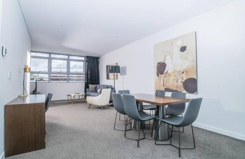 Chatswood CBD Apartment | Chatswood Modern hotel 2BR APT