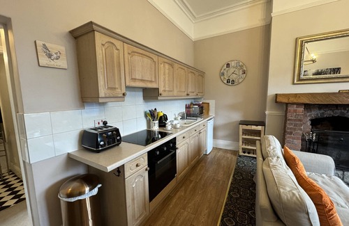 Wormhill Cottage | Chatsworth Apartment - sleeps 4 guests in 1 bedroom
