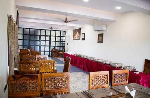Pushkar Hotel | Chauhan Sheraton Resort