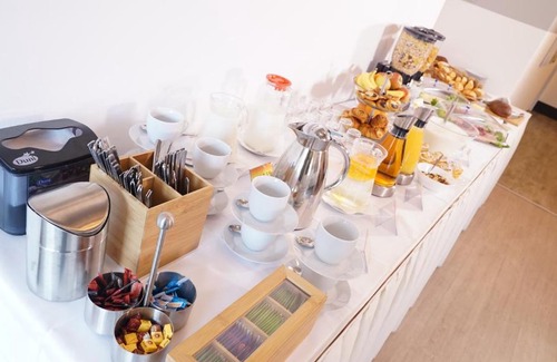 Schoeneweide Hotel | Check In Hotel