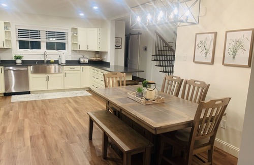 Lincoln House | Check Out Our Updated Listing Book Now! https:/www.vrbo.com/4362036?webview=ios