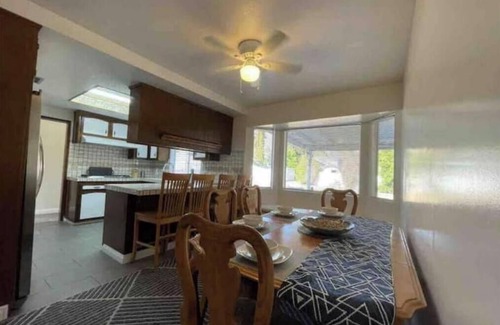 Riverside House | Cheerful 6 bedroom home with indoor fireplace.