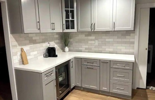 Fairfield House | Cheerful Cozy Home Recently Remodeled