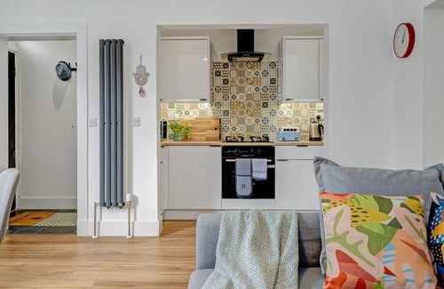 West End Cottage | Cheerful Stays: Westend Cottage - Edinbrugh