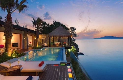 Tragaki Villa | Chef included by Fantasia Villas: The Imperial Spa Villa