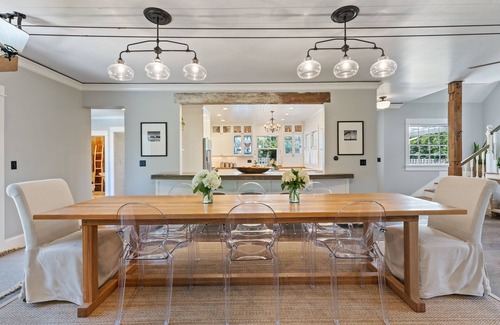 Wilsonville House | Chef's Kitchen+Creative Studio+Fire Pit+Bocce Ball - Near Wedding & Wine Country