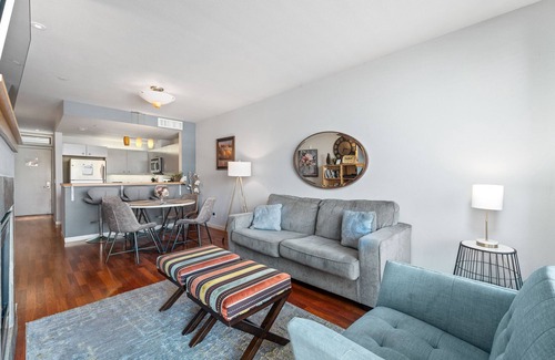 Chelan Condo | Chelan Resort Suites - Lakeside Serenity