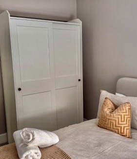 Queen's Gate Apartment | Chelsea living Apartment