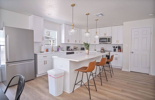 Near East Side House | Cherish Every Moment 4BR/3BA So Close to Riverwalk