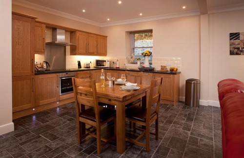 Cupar House | Cherry Blossom Cottage near Cupar Fife