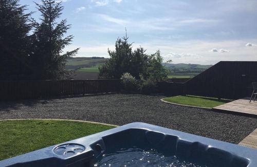 Cupar House | Cherry Blossom Cottage near Cupar Fife