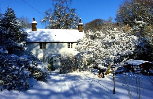 Crowborough House | Cherry Cottage