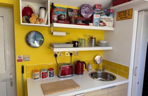 Shobdon Apartment | Cherry Cottage Retro Stay, Stourport-on-Severn