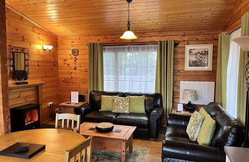 Heacham Cabin | Cherry Lodge, Cedar Springs, Self Catering Log Cabin, Heacham,Close to the Beach