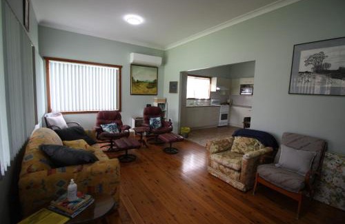 Bendalong House | Cherry Street Cottage