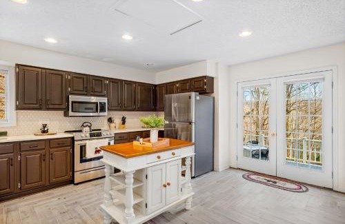 Black Mountain House | Cherry Tree Lodge