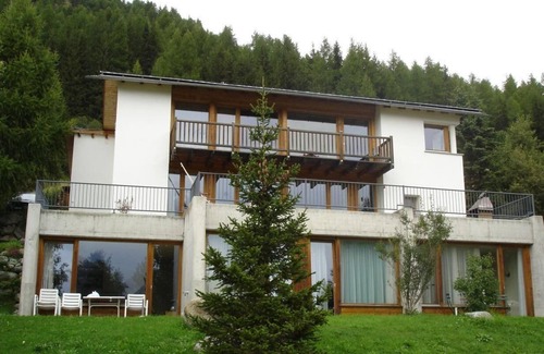 Bever House | Chesa Spelm