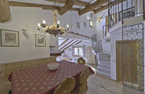 Celerina-Schlarigna Apartment | Chesa Suvretta - Celerina