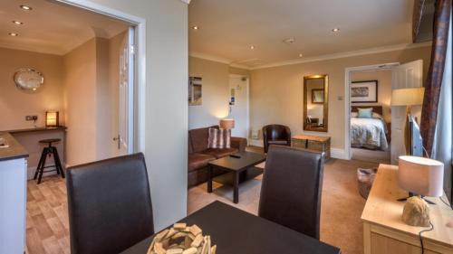 Trafford Hotel | Cheshire Hospitality Ltd Trading As Lennox Lea Studios and Apartments