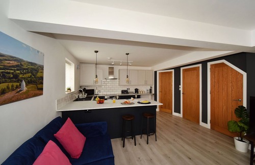 Macclesfield Apartment | Chester Suite - Chester Road Apartments by Premier Serviced Accommodation