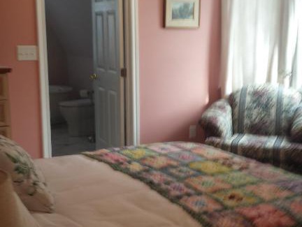 Anne's Land Bed & Breakfast | Chestnut Lane Bed and Breakfast