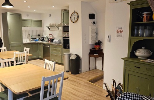 Messas Bed & Breakfast | Cheverny Room: Guesthouse with heated pool & breakfast included