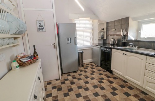 Wooler Cottage | CHEVIOT HILLS, pet friendly, with hot tub in Wooler