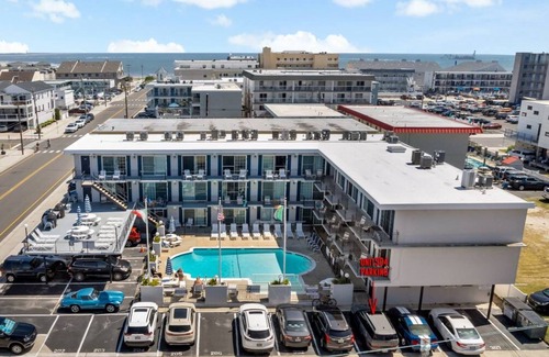 Thornhurst Ski Chalet | Chevron Chalet 💎 in Arrowhead Lake w/Game Room, Bar, Movie, Pools & Gym